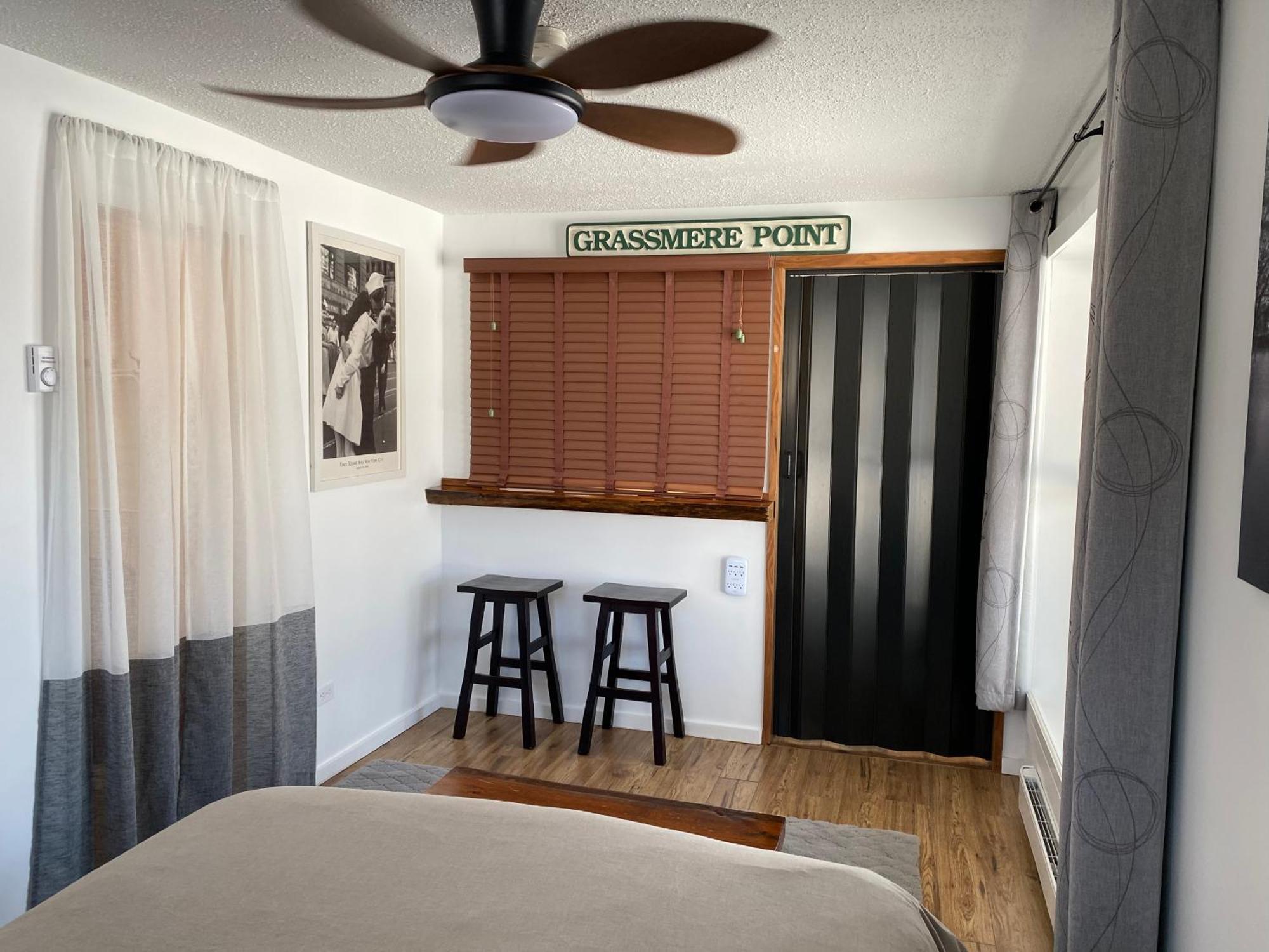 Our Place Up North Bnb 亨茨维尔 外观 照片